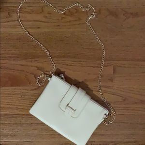 Cream clutch